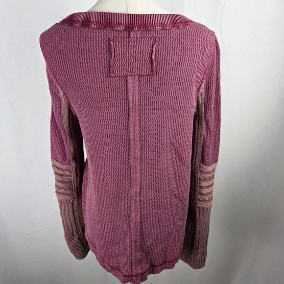 Free People We The Free Sweater XS Oversize Swinging Cable Cuff Sweater Grape - Picture 10 of 11
